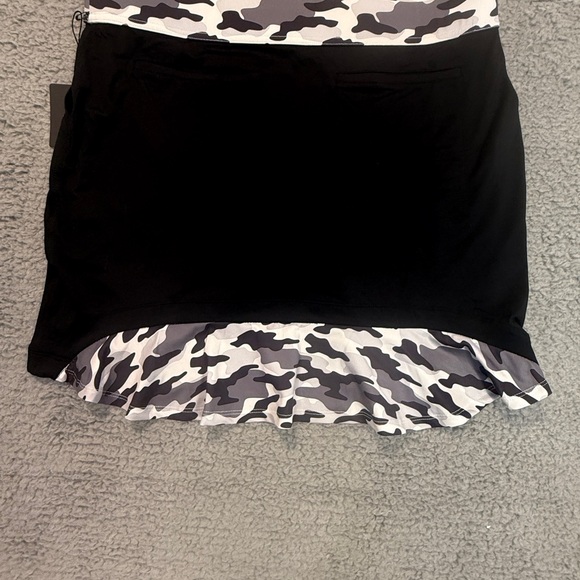 Belyn Key Women’s Golf Camouflage Top with Black Skirt - Picture 4 of 8